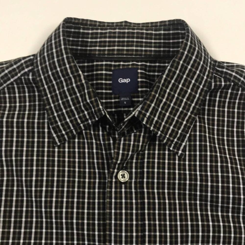 GAP Men’s Small Brown Plaid Long Sleeve Shirt